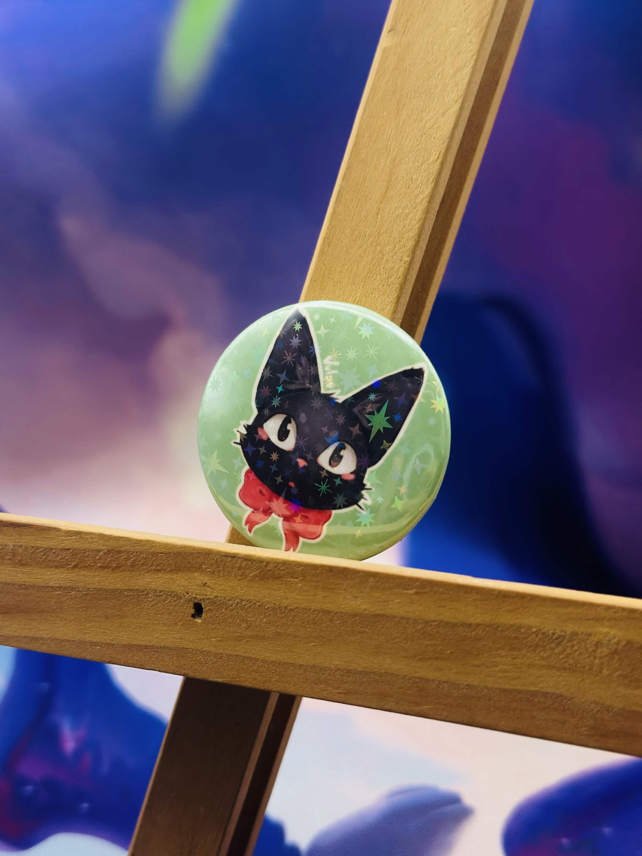 Jiji - Button Pin 💜