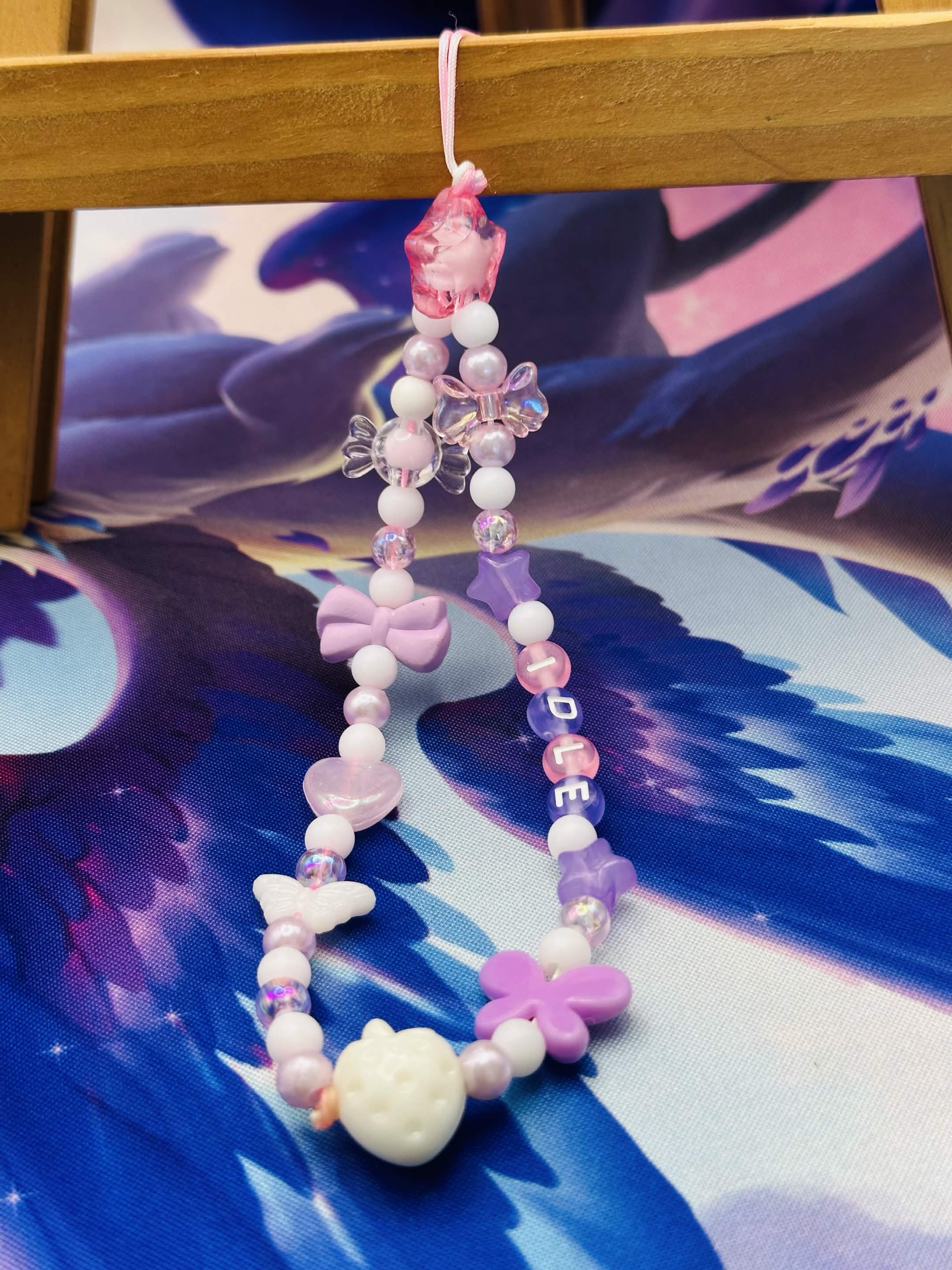 I-dle Beaded Phone Charm 🌟